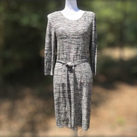 Daisy Fuentes Onyx Sweater Dress Size LP - Picture 1 of 7